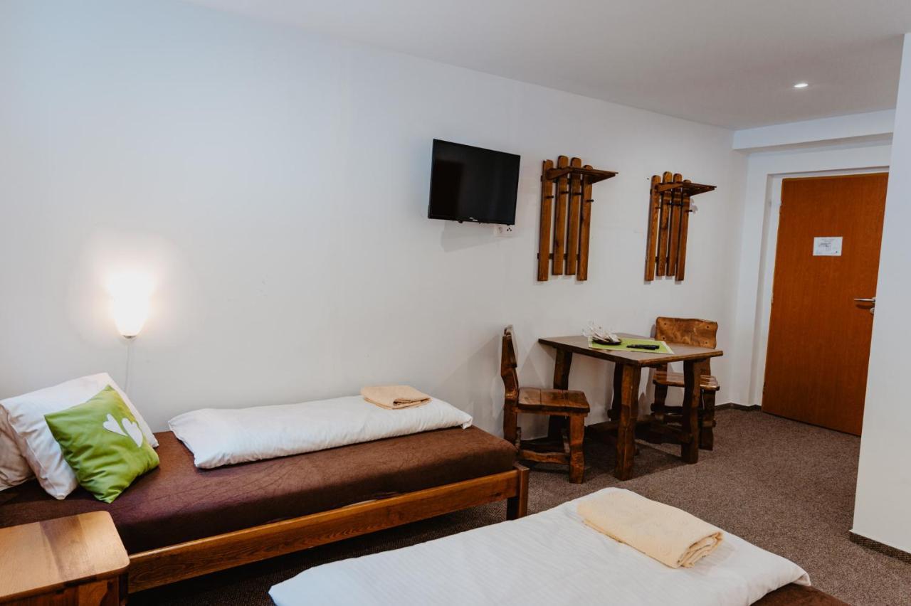 Horsky Hotel Popradske Pleso Štrbské Pleso Buitenkant foto